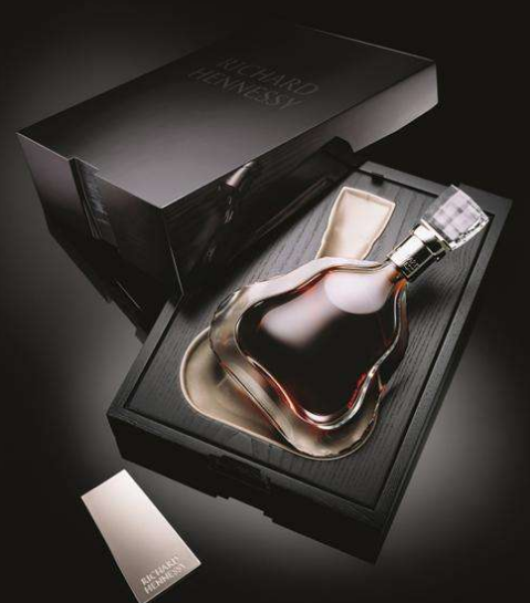 轩尼诗李擦洋酒回收图片