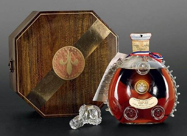 大岭山地区洋酒回收商家电话