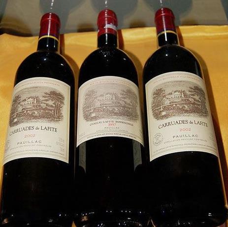 东莞高价红酒回收拉菲