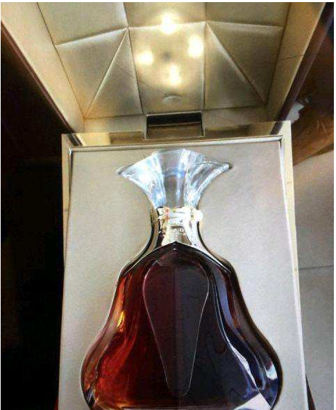 河源洋酒回收-河源回收洋酒多少钱