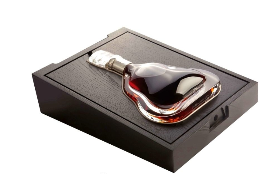 龙华轩尼诗洋酒回收系列